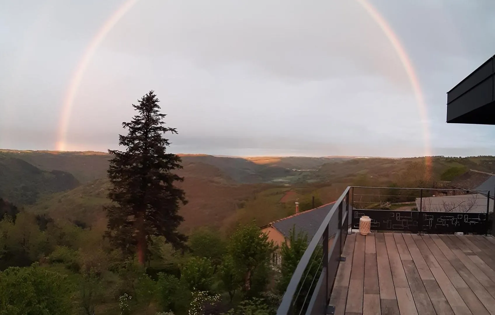 Alojamento de Acomodação e Pequeno-almoço Louradou-Sur-Ciel Acomodação com café da manhã Jouqueviel França